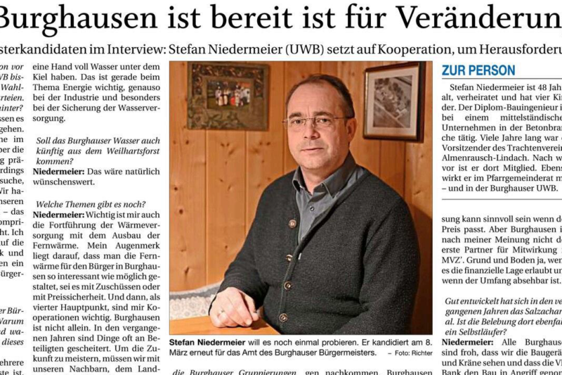 Stefan Niedermeier, Kandidat der UWB Unabhängige Wähler Burghausen im Interview mit der Lokalpresse.