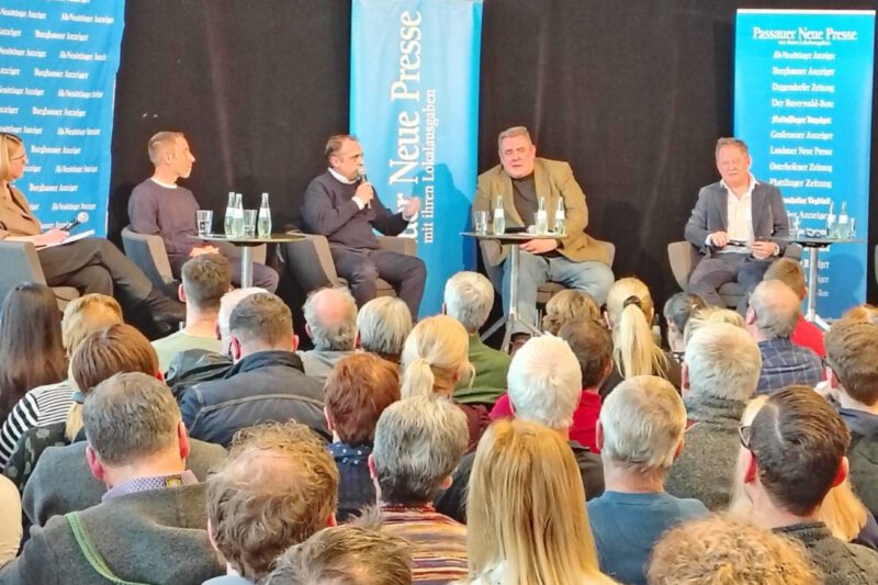 Podiumsdiskussion Bürgermeisterkandidaten Burghausen am 22. Februar 2026
